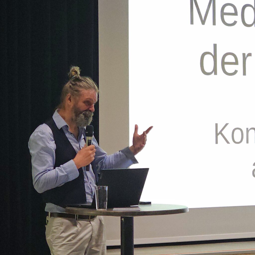 Soziologe Andreas Kemper entschlüsselt die Sprache der Rechten